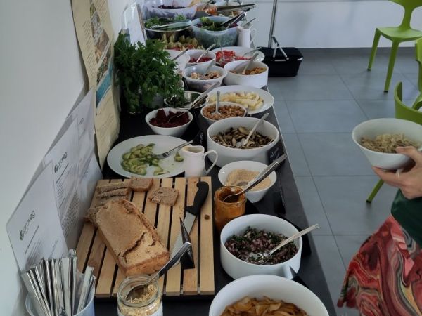 Bild zu Veganer Mitbringbrunch