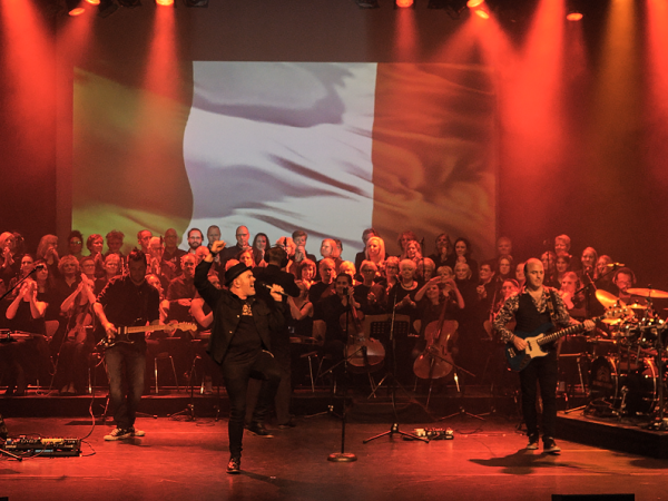 Beyond the Music - The orchestral Sound of U2 &copy; (c) Brendan Reaburn