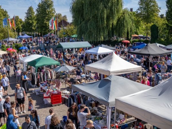 Flohmarkt Stadthalle Soest &copy; Fotos: Gero Sliwa